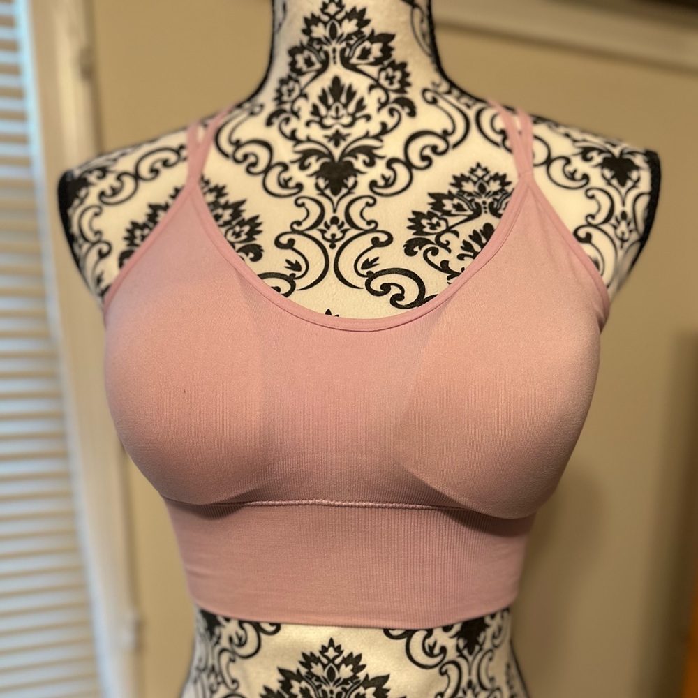 NVGTN Sports bra NWOT